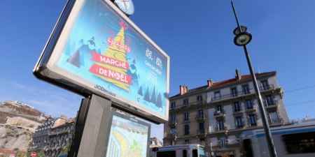 Publicité à Grenoble (photo MaxPPP)