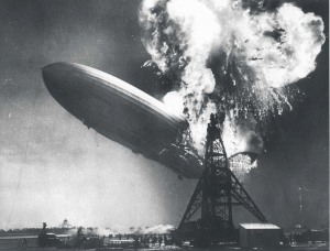 Crash du Zeppelin Hindenburg à Lakehurst le 6 mai 1937
